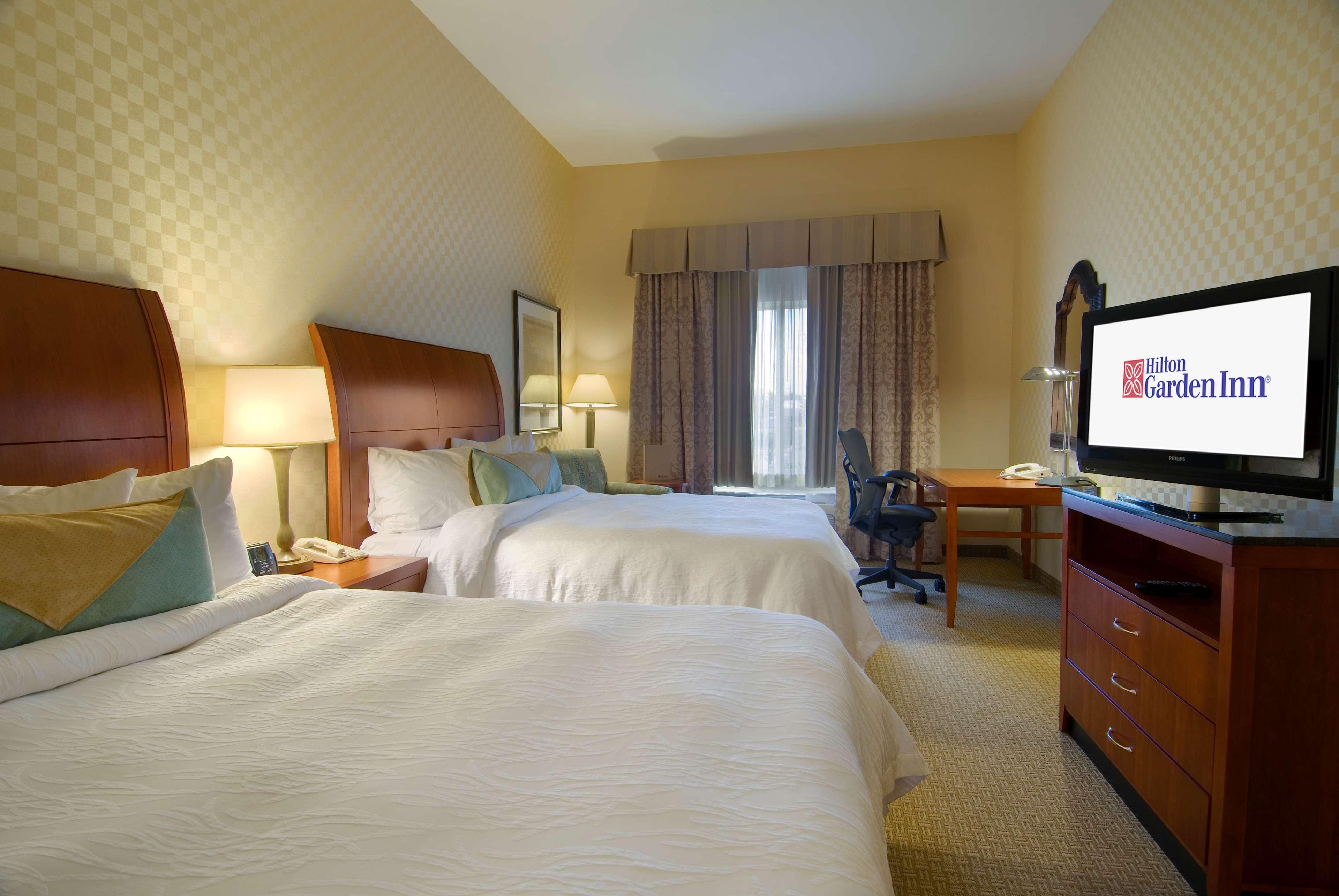 Hilton Garden Inn Sacramento אלק גרוב חדר תמונה