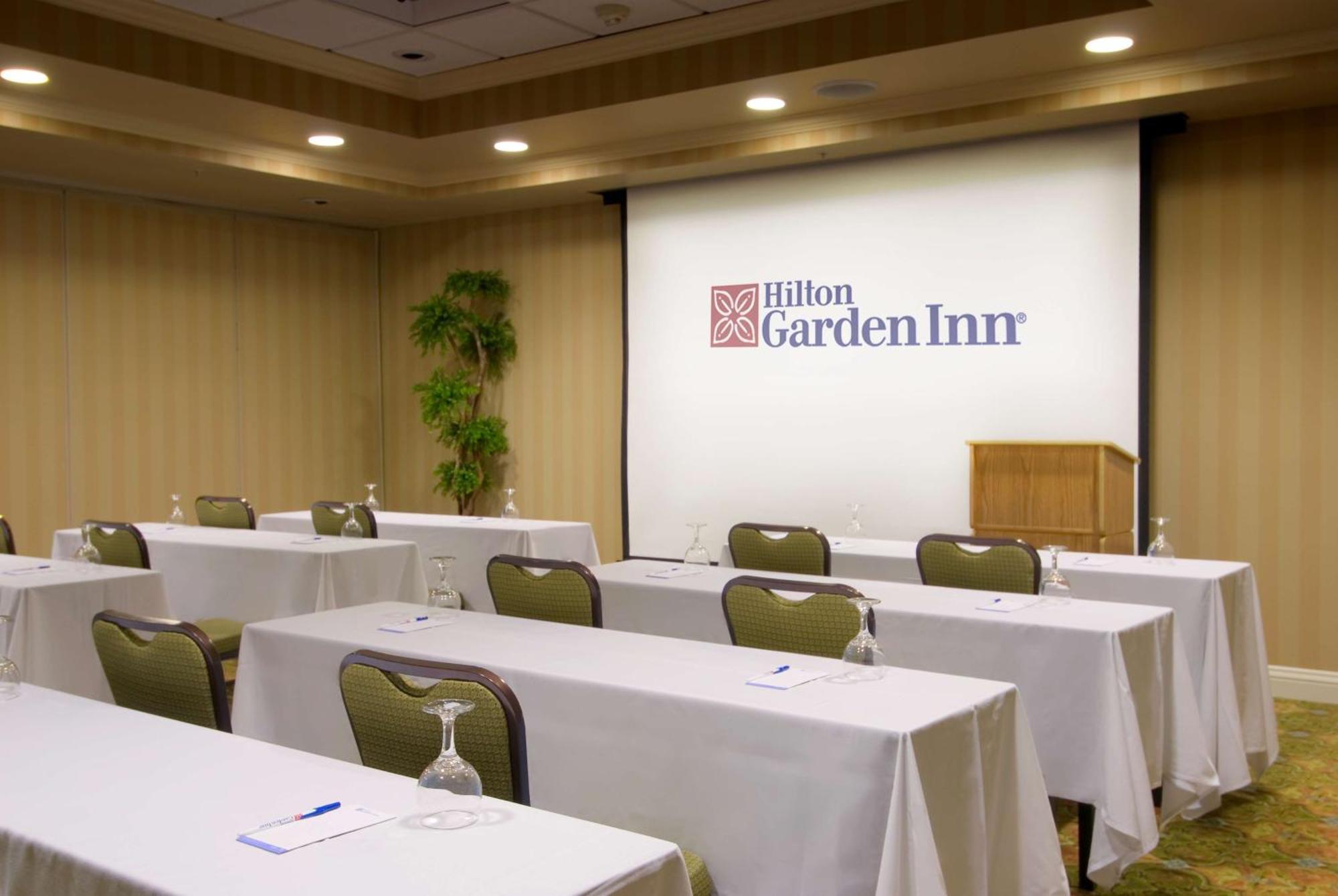 Hilton Garden Inn Sacramento אלק גרוב מראה חיצוני תמונה