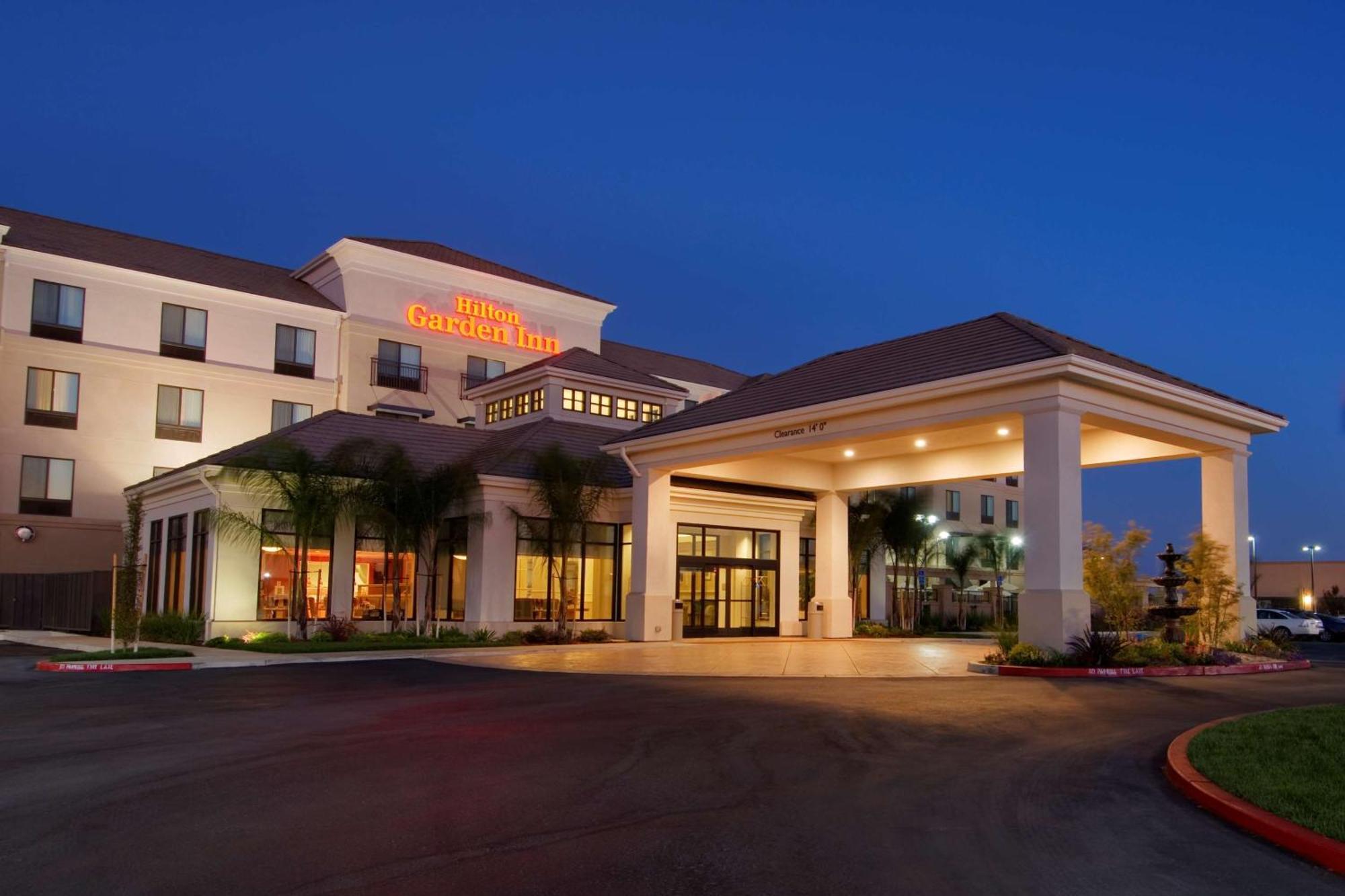 Hilton Garden Inn Sacramento אלק גרוב מראה חיצוני תמונה